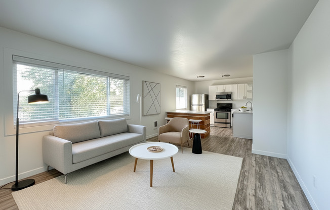 1 bed, 1 bath, 605 sqft, $1,395, Unit 36