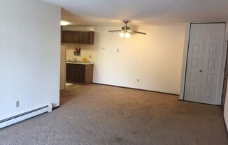 1 bed, 1 bath, 800 sqft, $875, Unit 4709 Indian Hills Dr., #4, Mount Pleasant, WI 53406