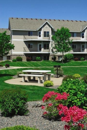 1 bed, 1 bath, 711 sqft, $1,025, Unit 3700203