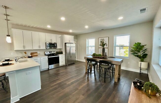 2 beds, 2 baths, 1,337 sqft, $1,895, Unit 20625 Spence Court Unit 201 Duplex w/Walk-In Pantry & Built-in Office Nook B1632 D3