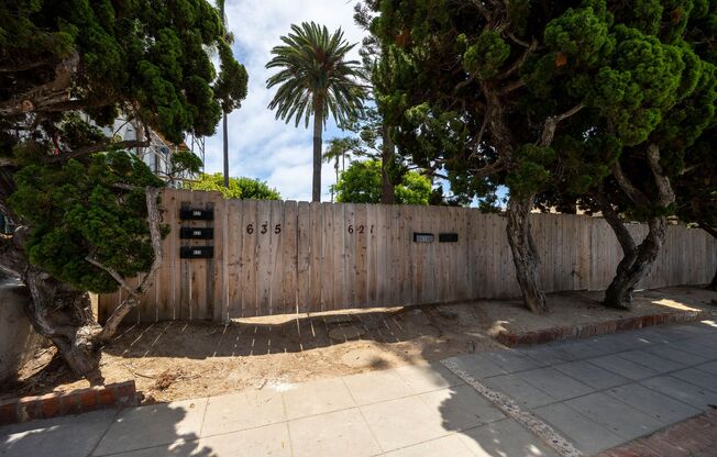Cottage style 2-bedroom, 2-bathroom home withe private garage located in the heart of La Jolla