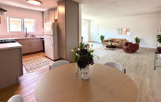 2 Weeks Free! Remodeled 1-Bedroom