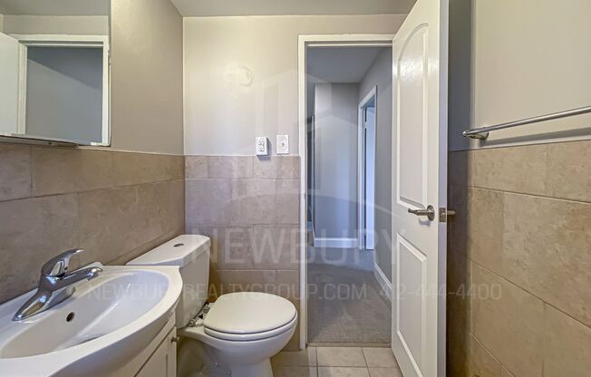 2 beds, 1 bath, 630 sqft, $1,005, Unit 104-08