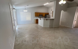 6709 N 77 DR