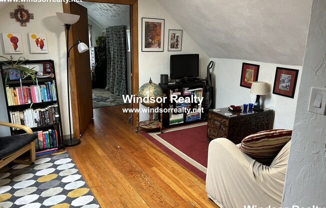 37 ABERDEEN AVE