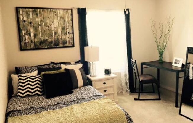 1 bed, 1 bath, 650 sqft, $850, Unit 50