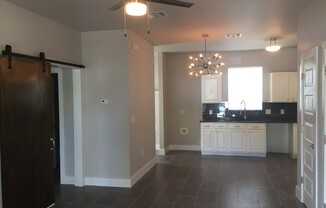 1806 Perez St.