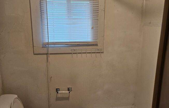 2 BR/ 1 BA Home