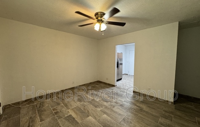 5757 ANTOINETTE LN
