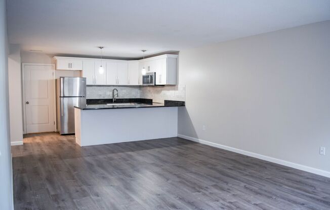 Beautiful 2bd Condo in Westville