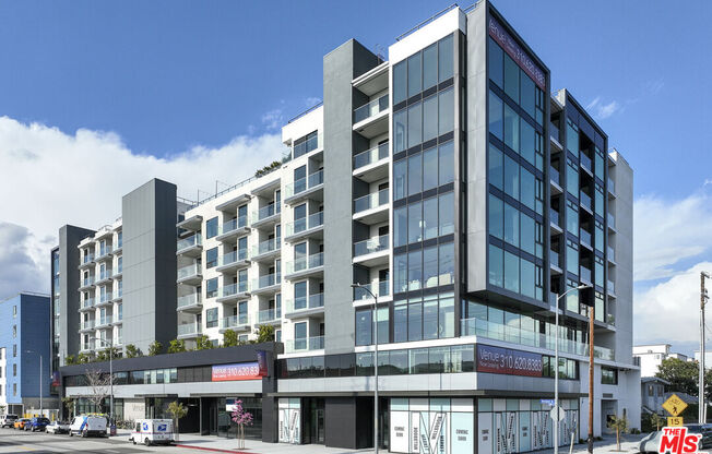 1 bed, 1 bath, 732 sqft, $3,750, Unit 603
