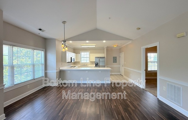 8639 CORALBELL LN
