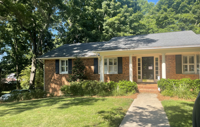 624 FOXWOOD DR SE
