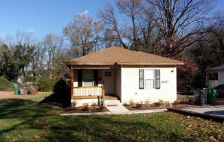 Beautifully Renovated 3 Bedroom 2 Bath Home Minutes to Plaza Millwood