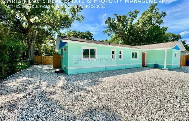 4306 PORPOISE DR