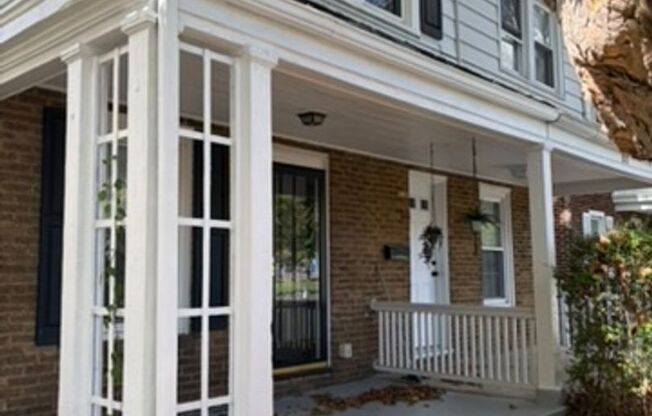 Modern Minimalism - 2BD Single Family Home in Downtown Bethlehem