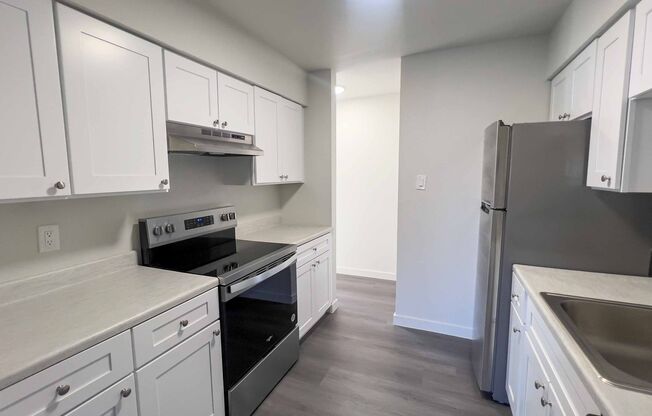 2 beds, 1.5 baths, 1,140 sqft, $1,749, Unit 1240-E