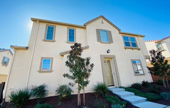 Community Townhome in Elk Grove.