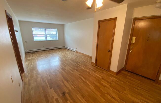 903 St. Clair Ave