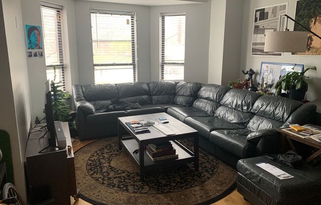 1 bed, 1 bath, $1,575, Unit 107