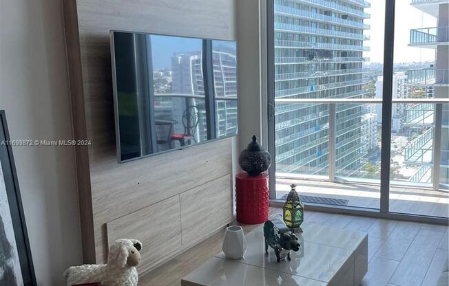 Studio, 1 bath, 531 sqft, $3,000, Unit 1100 S Miami Ave # 21-05 (A11693872)