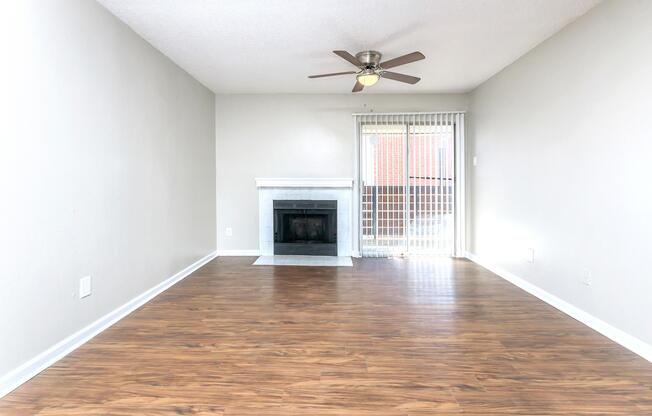 2 beds, 2 baths, 874 sqft, $1,449