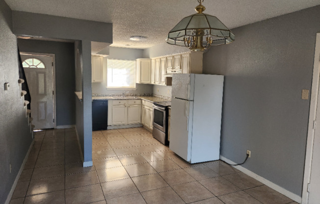 1321 ROSEWOOD HLS DR