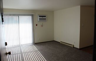 2 beds, 1 bath, $1,049.99