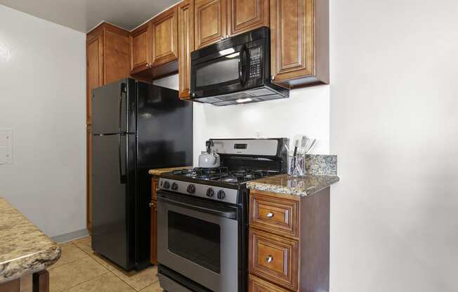 Apartments for rent in Sherman Oaks Kitchen