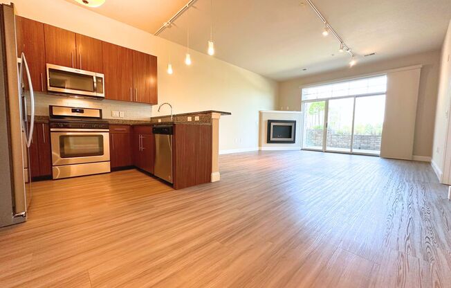 2 beds, 2 baths, 1,185 sqft, $2,345, Unit MEQ-6835-109