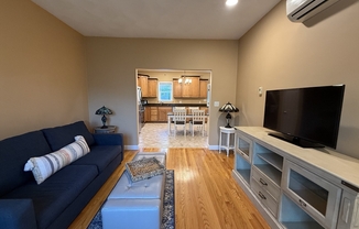 72 TAPLEY AVE