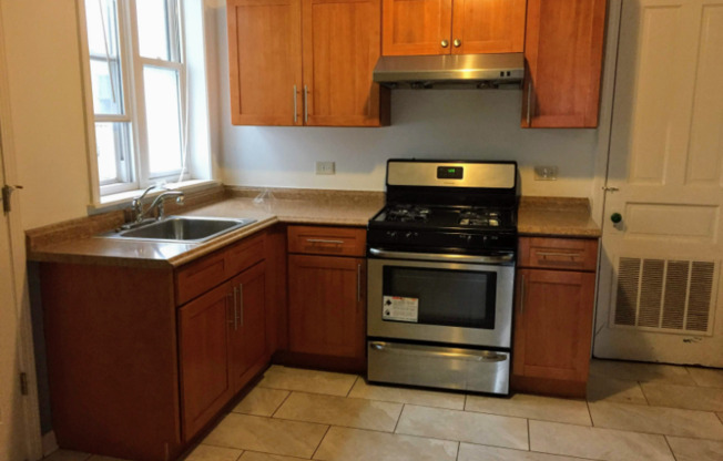 254 W 31st St 3