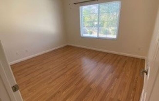 1 bed, 1 bath, $1,525