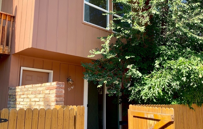 REMODELED TOWNHOUSE with 3 Levels of Living in Boulder!