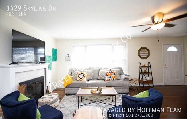 1429 SKYLINE DR