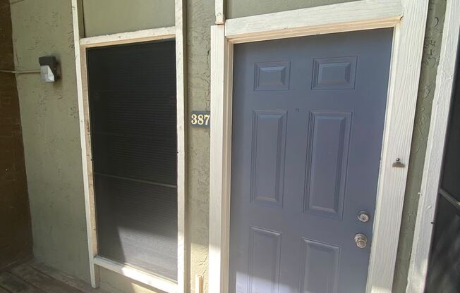 2 beds, 1.5 baths, 949 sqft, $1,450, Unit 277