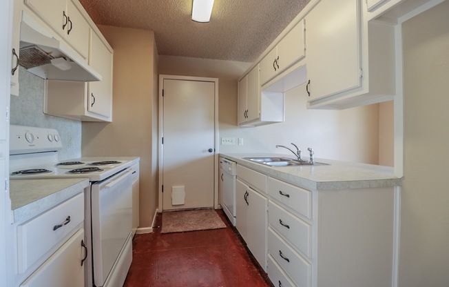 4644 Fordham - 3 bedroom 2 bathroom