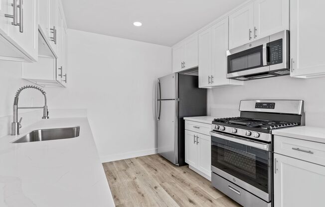 1 bed, 1 bath, 638 sqft, $1,895, Unit 537-03