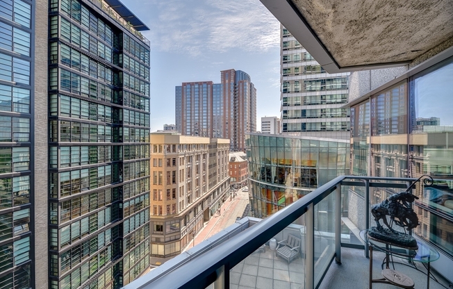 2 beds, 2 baths, 1,087 sqft, $9,500, Unit 10D