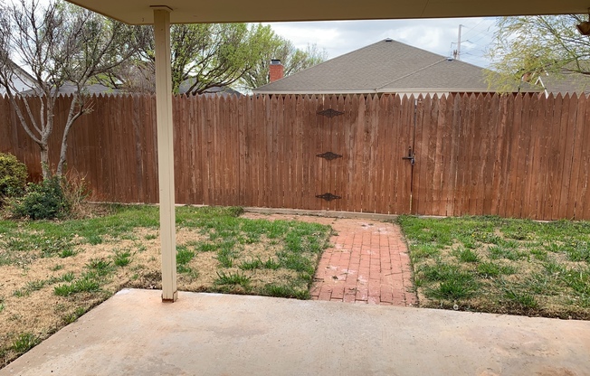 3 beds, 2 baths, $1,575