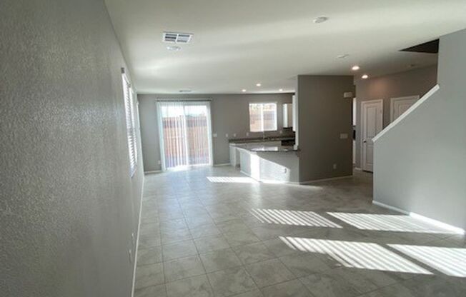 3BEDROOM TOWNHOME IN 89084 * COMING SOON*