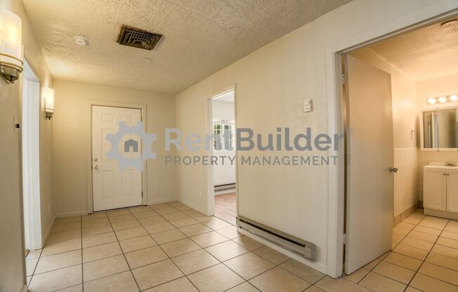 1 bed, 1 bath, 900 sqft, $1,195