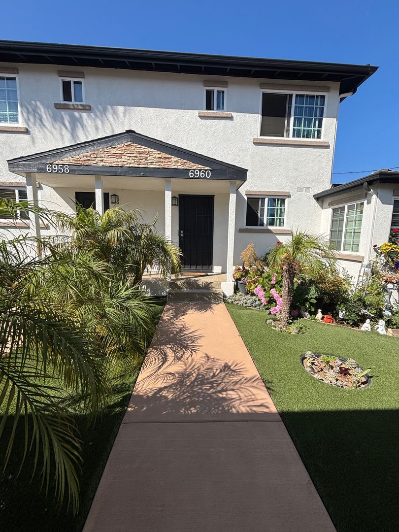 Park View Apartments in The Heart of San Diego!