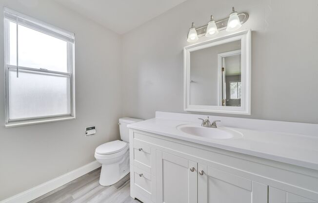 2 beds, 1.5 baths, 925 sqft, $1,249, Unit 3025 - F90