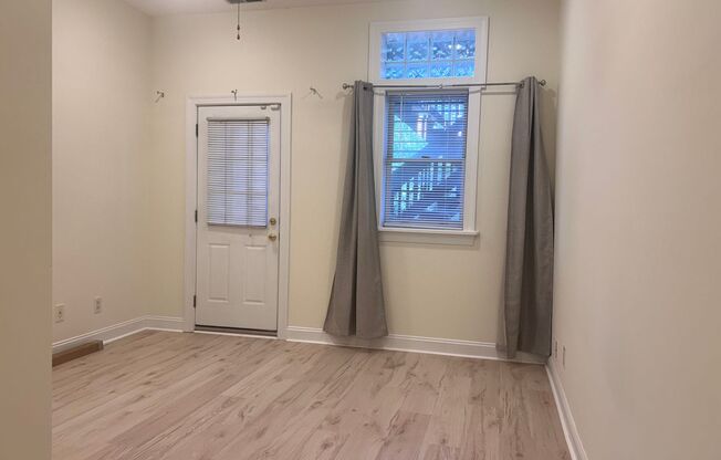 2 beds, 2 baths, $1,800, Unit Unit 1