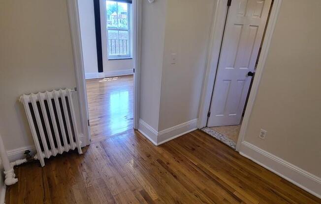 220 WAVERLY PL