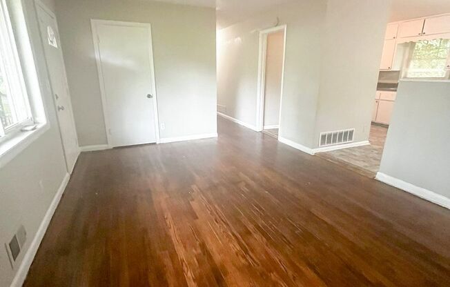 Spacious 4 Bedroom Decatur Gem