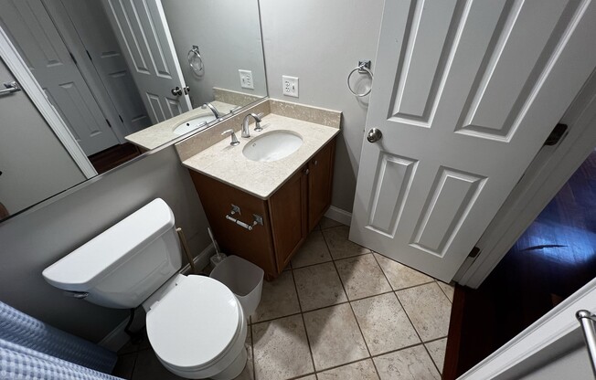 2 beds, 1.5 baths, 960 sqft, $3,600, Unit 3