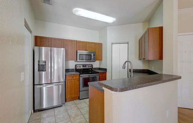 1 bed, 1 bath, 750 sqft, $1,450