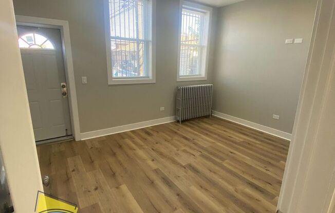 Belmont Cragin Apts Available!